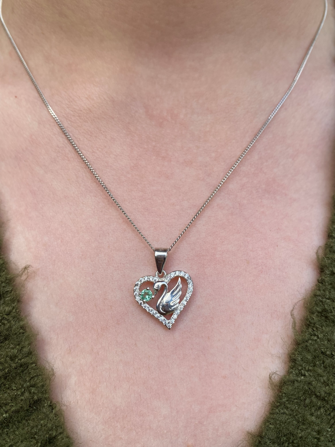 Swan Heart Pendant – Rhodium-Plated Sterling Silver with Colombian Emerald - Image 2