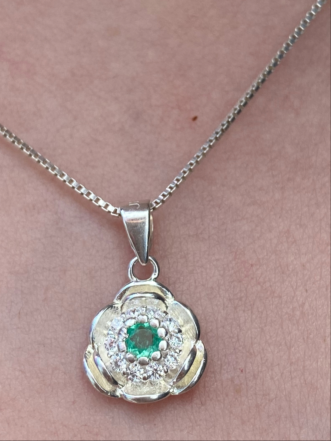 Floral Colombian Emerald Jewelry Set – Rhodium-Plated Sterling Silver